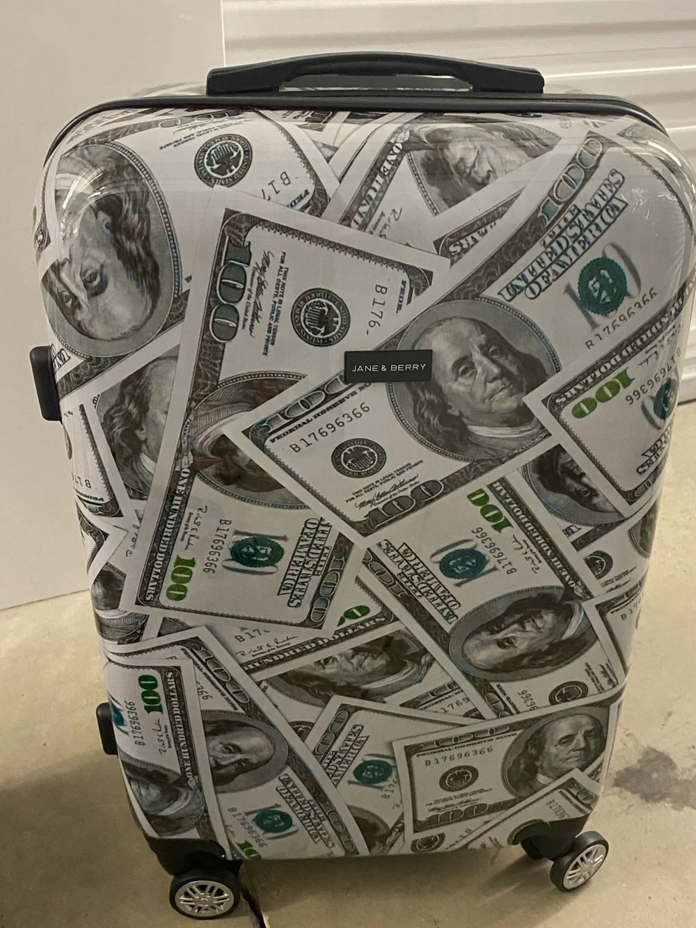 Jane & Berry Hard Shell  Suitcase in White/Green Money Print. 3 Piece Set.
